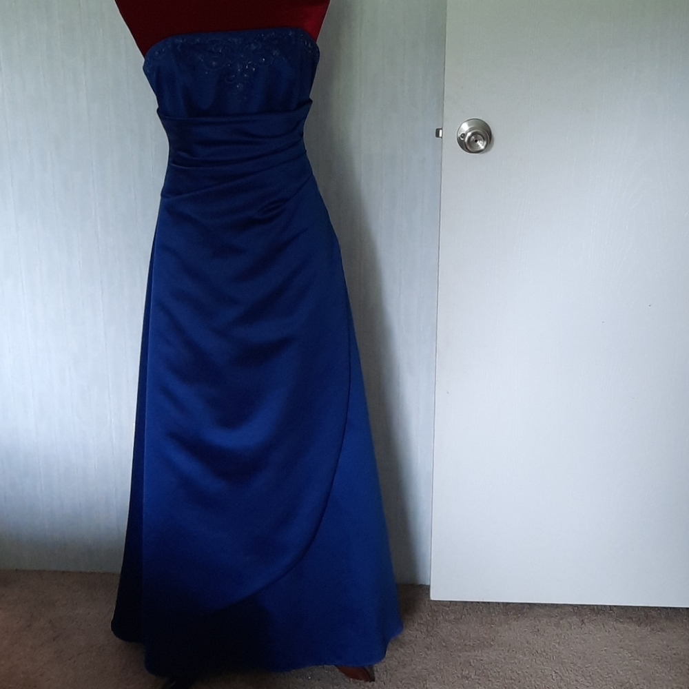 David's Bridal gown